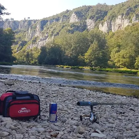 Kamp Na Uni * Bihac