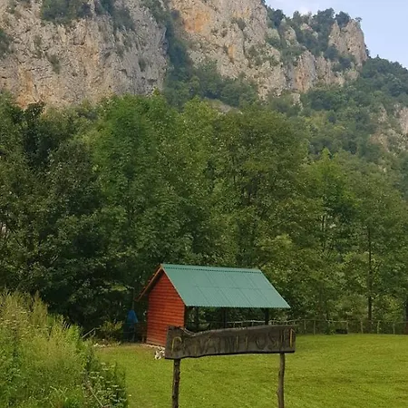 Kamp Na Uni Bihac